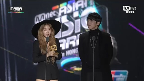 EXO ẵm 4 giải thưởng lớn tại MAMA 2014 - 27