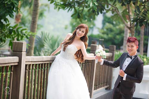 Ảnh cưới bikini táo bạo của cặp đôi từng huỷ cưới phút chót - 11