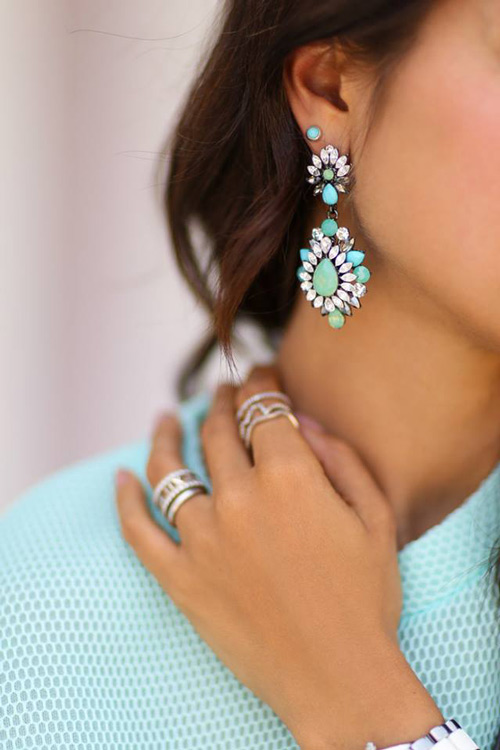 Chọn 3 phụ kiện sẵn sàng cho tiệc tùng - 1