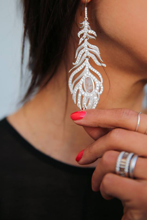 Chọn 3 phụ kiện sẵn sàng cho tiệc tùng - 2