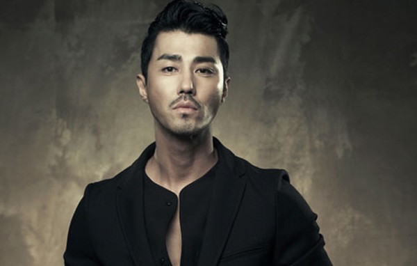 Những scandal chấn động nhất showbiz Hàn 2014 - 3