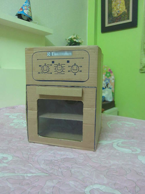 Thích thú với căn bếp giấy ông bố Việt làm cho con gái - 10