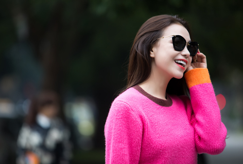 Trà Ngọc Hằng rực rỡ xuống phố mùa Đông Hà Nội - 15