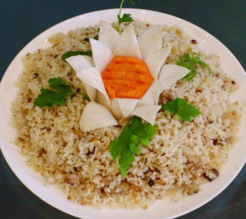 Cơm chiên cá làm vừa nhanh, ăn là mê - 8