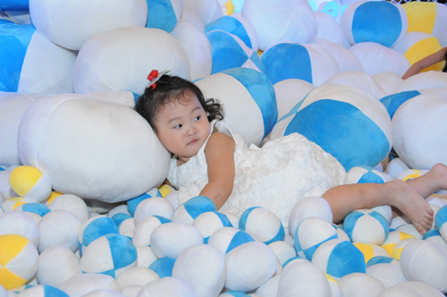 quot;Ngôi làng Giáng sinh trắngquot; dành riêng cho bé - 2