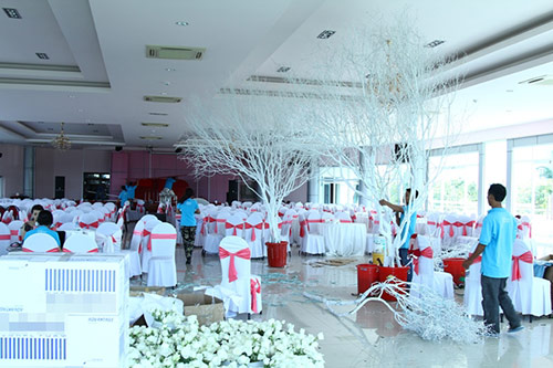 Thủy Tiên - Công Vinh tụng kinh Bát Dương trước ngày cưới - 4