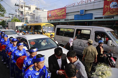 Thủy Tiên - Công Vinh hạnh phúc trao nhẫn cưới - 44