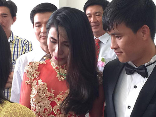 Thủy Tiên - Công Vinh hạnh phúc trao nhẫn cưới - 28