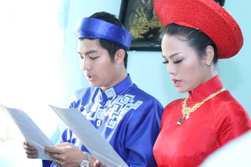 Nhật Kim Anh đẹp rạng ngời trong lễ rước dâu - 8