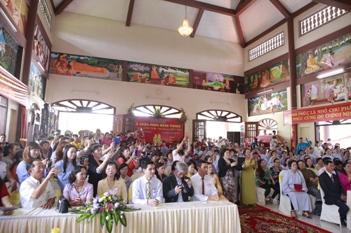 Thủy Tiên - Công Vinh hạnh phúc trao nhẫn cưới - 6