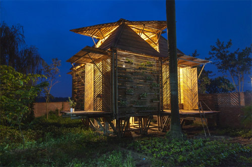 Những ngôi nhà tre mộc mạc ở quận Hoàn Kiếm, Hà Nội - 5