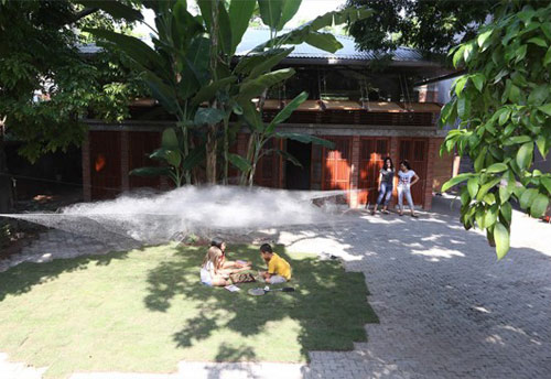 Những ngôi nhà tre mộc mạc ở quận Hoàn Kiếm, Hà Nội - 12