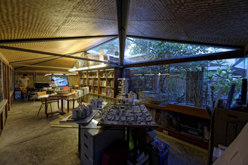 Những ngôi nhà tre mộc mạc ở quận Hoàn Kiếm, Hà Nội - 16