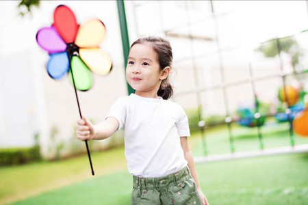 Khám phá 3 bí quyết nuôi dạy con của Lưu Hương Giang - 3