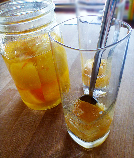 Cách ngâm chanh muối trị cảm lạnh cho mùa rét - 9