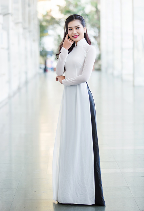 Top 5 HHVN 2014 đẹp dịu dàng trong tà áo dài - 6