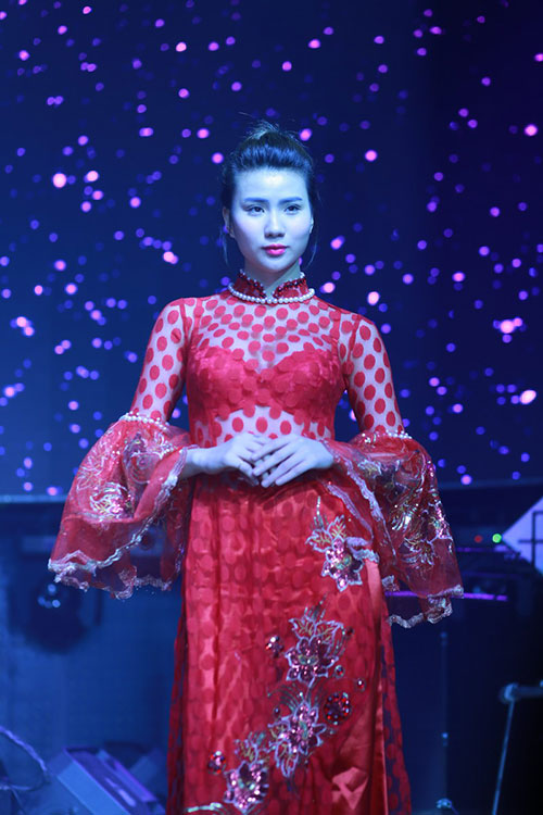 Khánh Phương xuất hiện ấn tượng sau scandal - 9