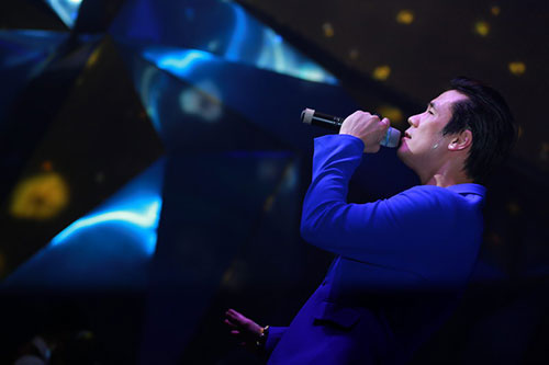 Khánh Phương xuất hiện ấn tượng sau scandal - 4