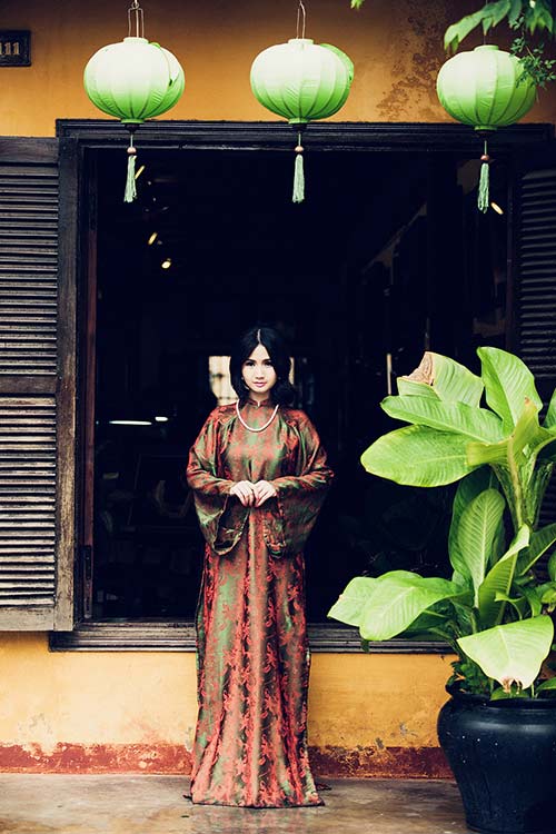 Hoa hậu quý bà cổ điển trong thiết kế áo dài xưa - 10