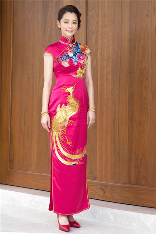 Váy cưới đẹp như mơ của sao Hoa ngữ năm 2014 - 11