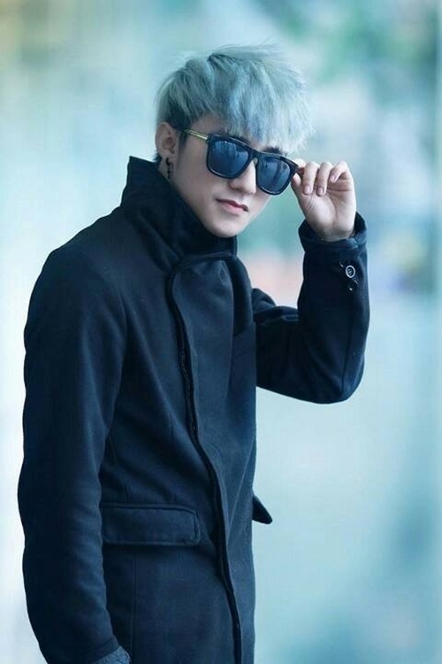 Những bộ cánh thách đố thời tiết của Sơn Tùng M-TP - 1