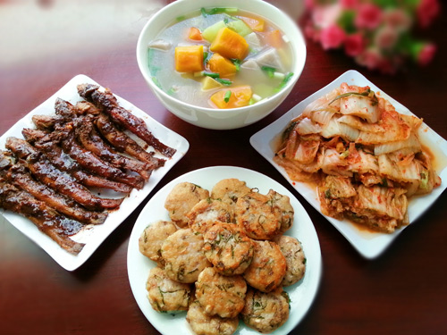 Chả cá lá lốt, bống kho ấm cúng bữa cơm chiều - 1