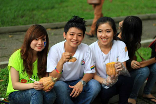 5 cặp đôi LGBT đáng chú ý nhất tại Việt Nam trong năm 2014 - 4