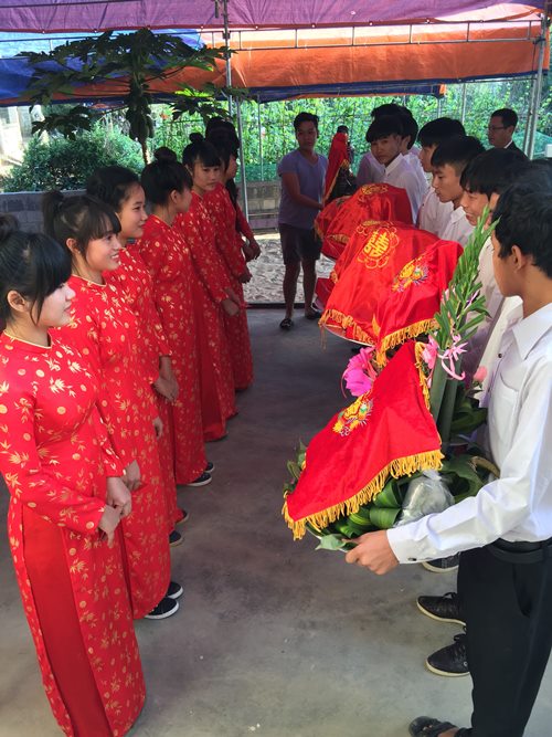 Hot: Lễ ăn hỏi giản dị của Lê Thúy và ông xã ở Quảng Bình - 17