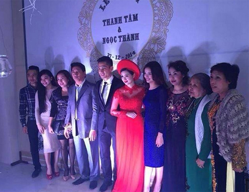 quot;Ăn cơm trước kẻngquot;, sao Việt vẫn khéo che bụng bầu - 2