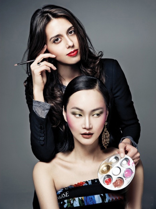 Video trang điểm: Lấp lánh mắt khói nhũ dự tiệc - 1