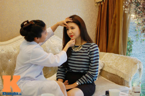 #039;Đột nhập#039; các spa xem sao Việt đi làm đẹp cuối năm - 7
