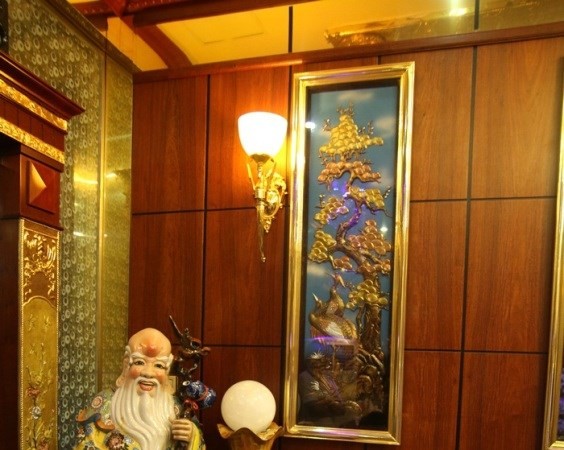 Đo độ “khủng” của những biệt thự được dát vàng ở Hà Nội - 8