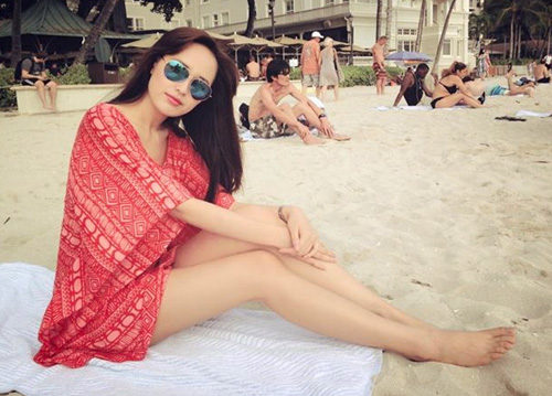 Đi tìm đường cong thật của Mai Phương Thúy - 9