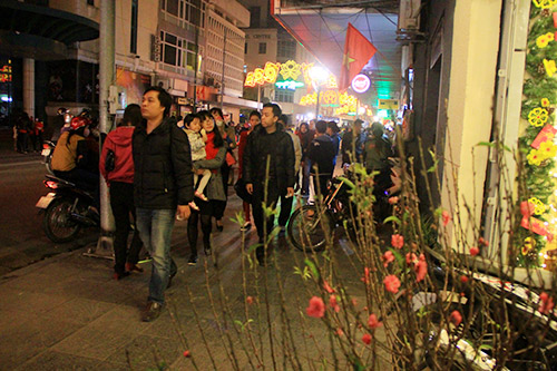 Không khí hân hoan chào đón năm mới 2015 trên cả nước - 6