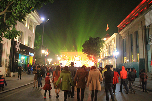 Không khí hân hoan chào đón năm mới 2015 trên cả nước - 5