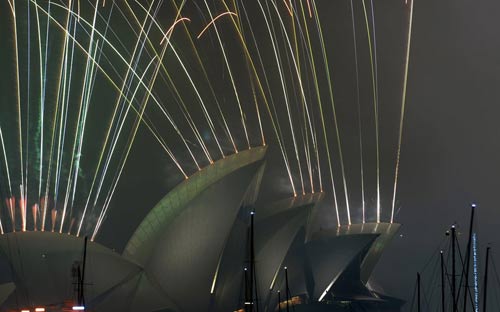 Màn trình diễn pháo hoa tuyệt đẹp ở cầu cảng Sydney - 4