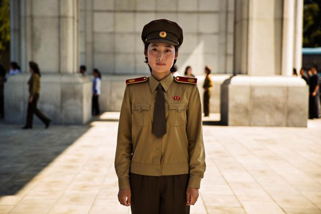 Đồng phục rất phổ biến ở Bắc Triều Tiên. 
