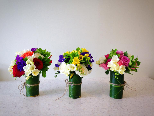 Ba lọ hoa đại diện cho phụ nữ ba miền Bắc, Trung, Nam của chị Phally Mai dành được nhiều thiện cảm của chị em mê hoa. 
