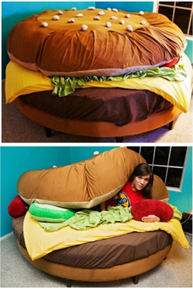 Giường bánh hamburger

Chiếc giường này được làm tỉ mẩn đến từng chi tiết nhỏ. Những chiếc gối là dưa chuột và nước sốt cà chua, và chăn bông là lát pho mát!.
