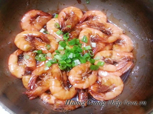 Tôm rim với gia vị này đảm bảo bạn sẽ không hối tiếc vì quá ngon - Món ...