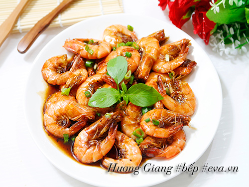 Tôm rim với gia vị này đảm bảo bạn sẽ không hối tiếc vì quá ngon - Món ...