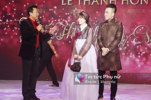 Trấn Thành - Hari Won mặc trang phục dân tộc Việt - Hàn, rưng rưng nước mắt - 13