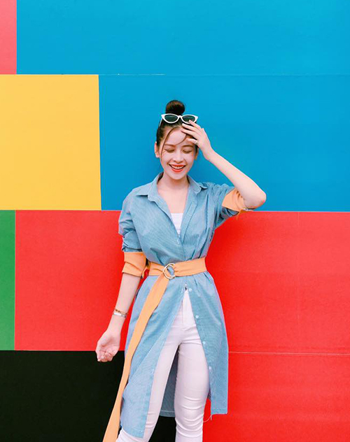 4 cách tận dụng triệt để một chiếc áo sơ mi dáng dài khôn ngoan như sao Việt - 5