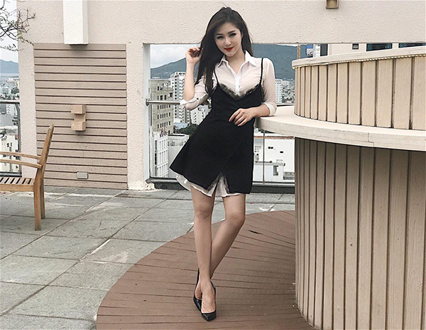 4 cách tận dụng triệt để một chiếc áo sơ mi dáng dài khôn ngoan như sao Việt - 17