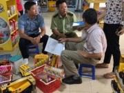 Mua sắm - Giá cả - Đồ chơi trung thu “made in China” lọt kiểm định bày bán tràn lan