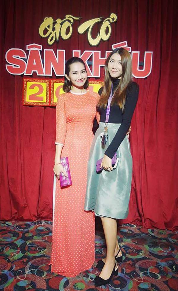 Ngọc Quyên, Kim Hiền, Phạm Thanh Thảo rạng rỡ cúng Tổ nghề tại Mỹ - 2