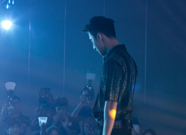 Mới 23 tuổi đã ra mắt tự truyện, Sơn Tùng M-TP phủ nhận viết vì tiền - 12