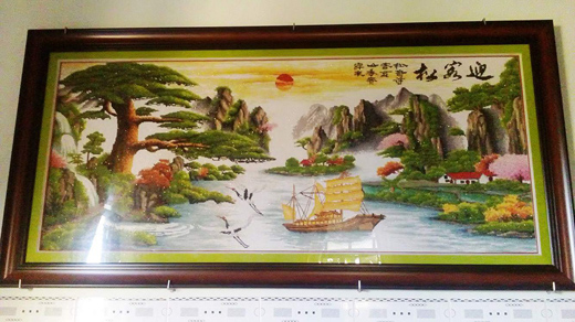 Ông bố Việt thêu tranh nhanh đẹp hơn cả vợ và con gái khiến chị em amp;#34;ngả nónamp;#34; bái phục - 7