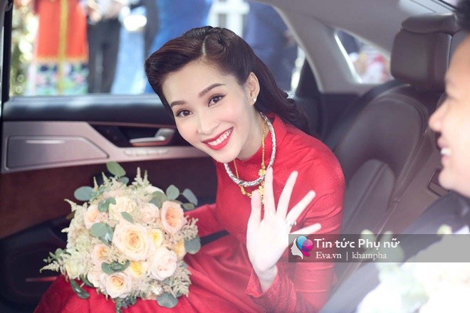 Đám cưới Hoa hậu Thu Thảo: Vừa về tới nhà chồng, cô dâu ôm tay ông xã cười tươi rói - 14