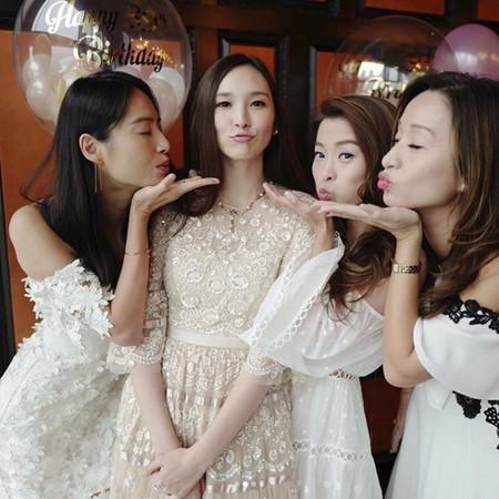 8 năm sau scandal với Trần Quán Hy, Chung Hân Đồng hẹn hò với một bác sĩ đẹp trai - 5